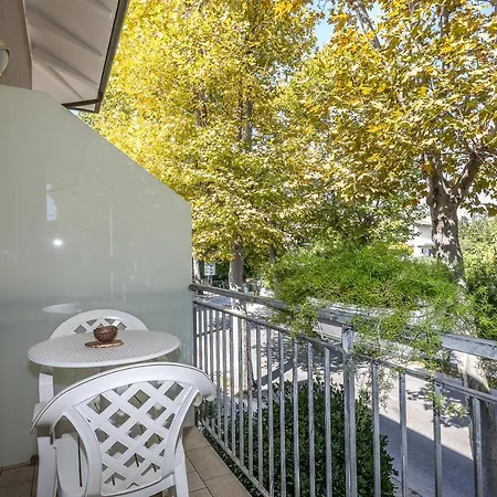 Nicola House La Salina * 切尔维亚